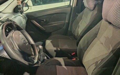 Renault Sandero II рестайлинг, 2014 год, 680 000 рублей, 8 фотография