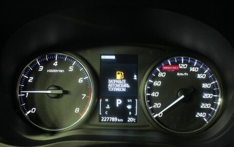 Mitsubishi Outlander III рестайлинг 3, 2016 год, 1 600 000 рублей, 18 фотография