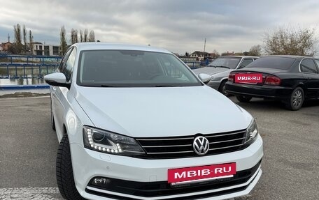 Volkswagen Jetta VI, 2016 год, 1 150 000 рублей, 2 фотография