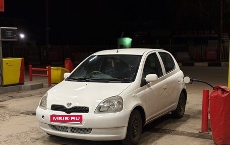 Toyota Vitz, 2001 год, 280 000 рублей, 3 фотография