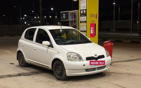 Toyota Vitz, 2001 год, 280 000 рублей, 2 фотография