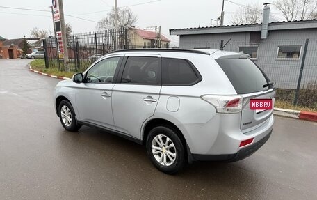 Mitsubishi Outlander III рестайлинг 3, 2013 год, 1 090 000 рублей, 7 фотография