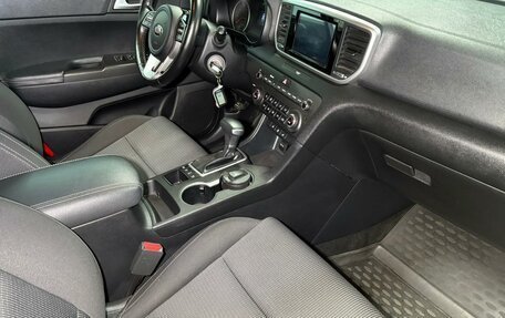 KIA Sportage IV рестайлинг, 2018 год, 1 999 000 рублей, 13 фотография