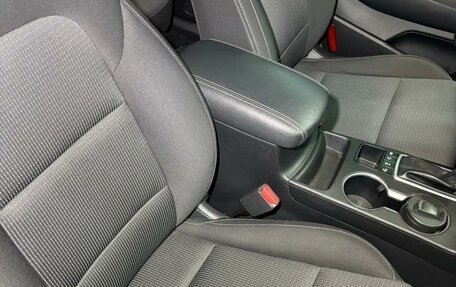 KIA Sportage IV рестайлинг, 2018 год, 1 999 000 рублей, 15 фотография