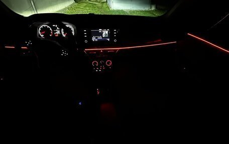 Volkswagen Polo VI (EU Market), 2021 год, 1 043 000 рублей, 8 фотография