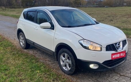 Nissan Qashqai, 2011 год, 915 000 рублей, 4 фотография