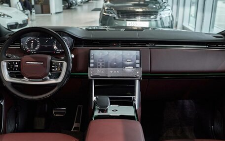 Land Rover Range Rover IV рестайлинг, 2025 год, 28 500 000 рублей, 10 фотография