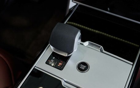 Land Rover Range Rover IV рестайлинг, 2025 год, 28 500 000 рублей, 22 фотография