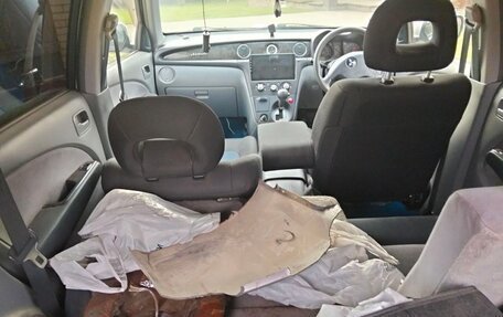 Mitsubishi Airtrek, 2002 год, 277 777 рублей, 26 фотография