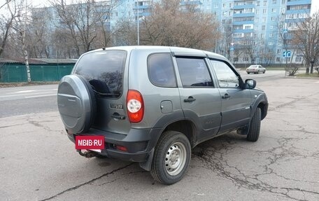 Chevrolet Niva I рестайлинг, 2011 год, 550 000 рублей, 5 фотография