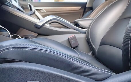 Geely Atlas, 2023 год, 2 100 000 рублей, 3 фотография