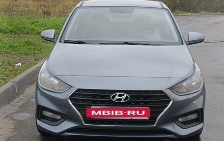 Hyundai Solaris II рестайлинг, 2017 год, 690 000 рублей, 5 фотография