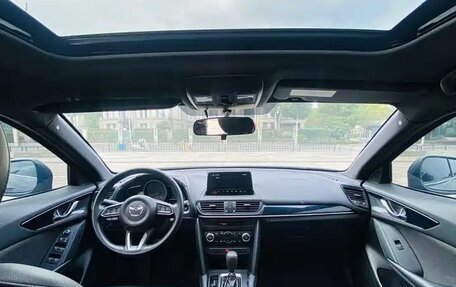 Mazda CX-4, 2022 год, 1 890 000 рублей, 8 фотография