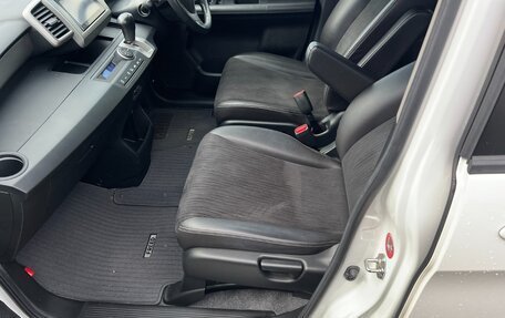 Honda Freed I, 2014 год, 935 000 рублей, 7 фотография