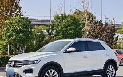 Volkswagen T-Roc I, 2022 год, 1 650 003 рублей, 1 фотография