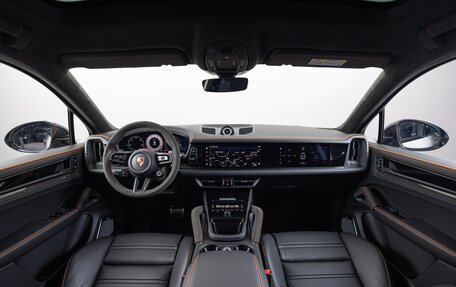 Porsche Cayenne III, 2025 год, 24 790 000 рублей, 29 фотография