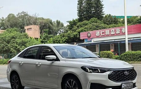 Ford Escort, 2021 год, 1 320 007 рублей, 3 фотография