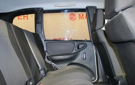 Chevrolet Niva I рестайлинг, 2019 год, 698 000 рублей, 11 фотография