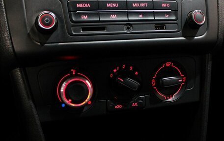 Volkswagen Polo VI (EU Market), 2014 год, 919 000 рублей, 16 фотография