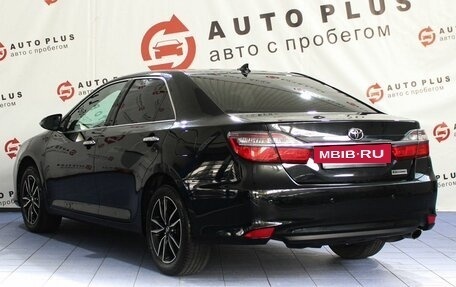 Toyota Camry, 2018 год, 2 199 000 рублей, 2 фотография