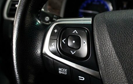 Toyota Camry, 2018 год, 2 199 000 рублей, 13 фотография