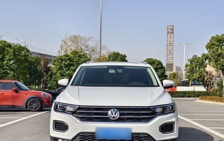 Volkswagen T-Roc I, 2022 год, 1 650 003 рублей, 5 фотография