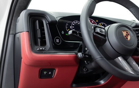 Porsche Cayenne III, 2025 год, 32 990 000 рублей, 14 фотография