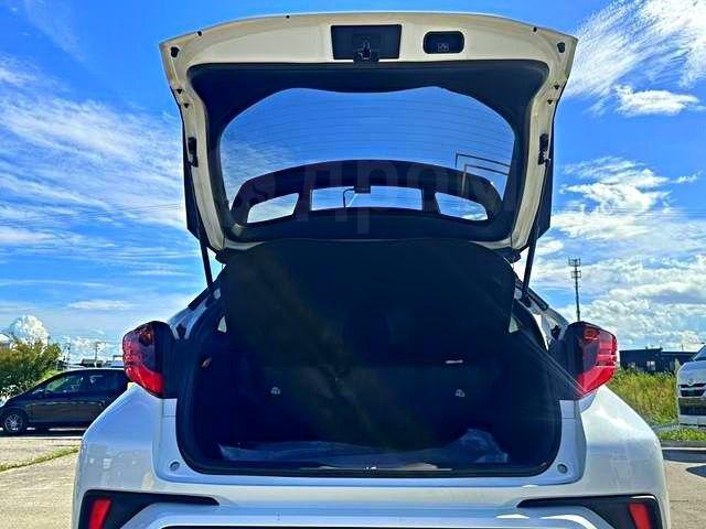 Toyota C-HR I рестайлинг, 2021 год, 1 481 000 рублей, 4 фотография