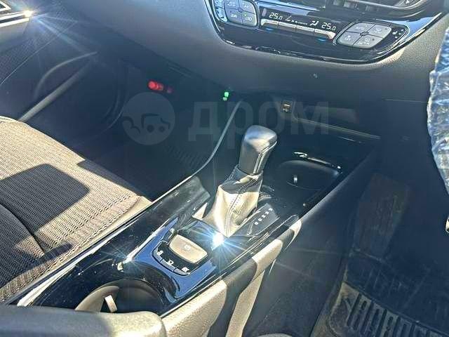 Toyota C-HR I рестайлинг, 2021 год, 1 481 000 рублей, 13 фотография