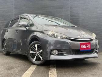 Toyota Wish II рестайлинг, 2014 год, 1 115 000 рублей, 1 фотография