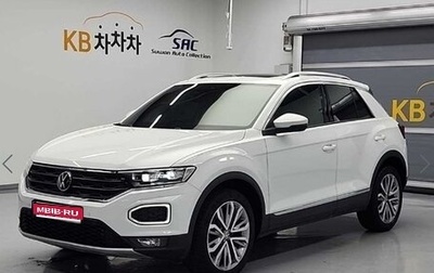 Volkswagen T-Roc I, 2021 год, 2 091 000 рублей, 1 фотография
