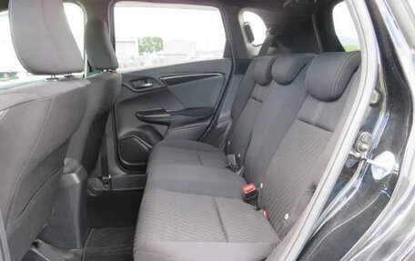 Honda Fit III, 2020 год, 850 001 рублей, 12 фотография