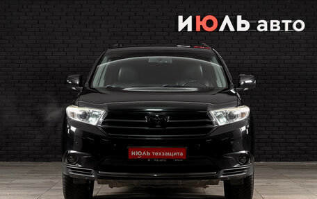Toyota Highlander III, 2012 год, 2 150 000 рублей, 2 фотография