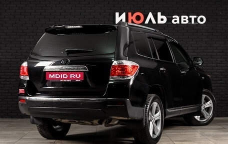 Toyota Highlander III, 2012 год, 2 150 000 рублей, 4 фотография