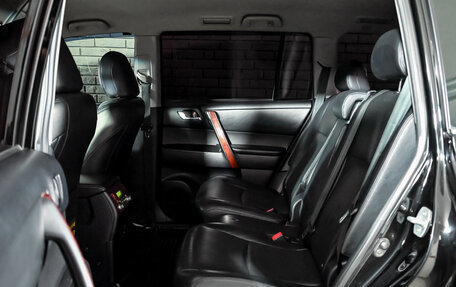 Toyota Highlander III, 2012 год, 2 150 000 рублей, 19 фотография