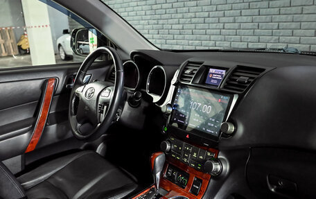 Toyota Highlander III, 2012 год, 2 150 000 рублей, 15 фотография