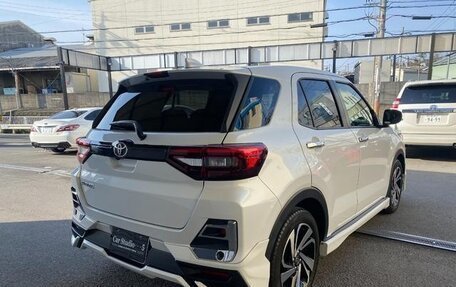 Toyota Raize I, 2022 год, 1 250 001 рублей, 6 фотография