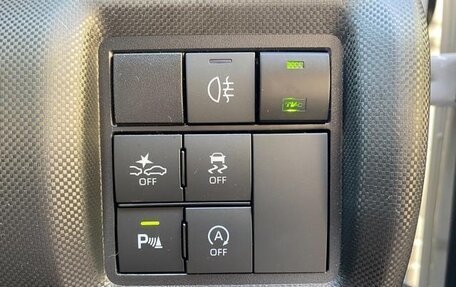 Toyota Raize I, 2022 год, 1 250 001 рублей, 24 фотография