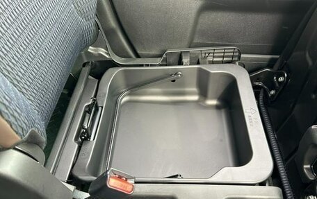 Suzuki Hustler, 2022 год, 756 000 рублей, 28 фотография