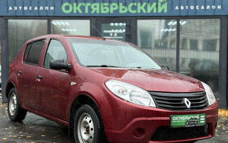 Renault Sandero I, 2013 год, 329 000 рублей, 3 фотография