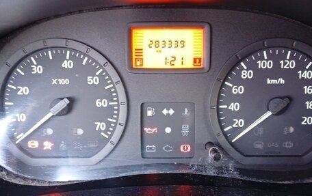 Renault Logan I, 2007 год, 300 000 рублей, 10 фотография