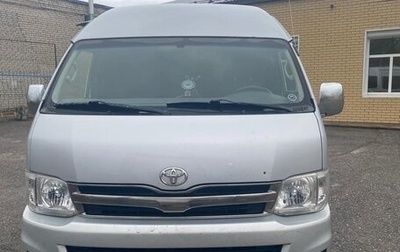 Toyota HiAce H200, 2012 год, 1 300 000 рублей, 1 фотография