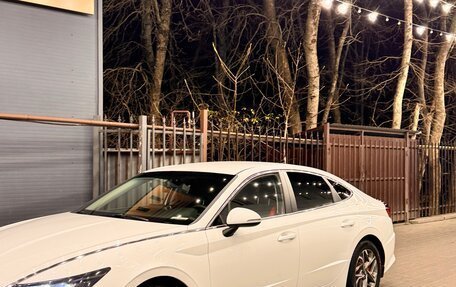 Hyundai Sonata VIII, 2021 год, 1 800 000 рублей, 5 фотография