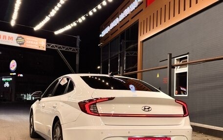 Hyundai Sonata VIII, 2021 год, 1 800 000 рублей, 7 фотография