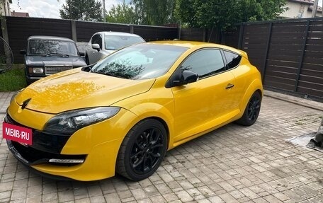 Renault Megane RS III, 2013 год, 1 599 000 рублей, 2 фотография