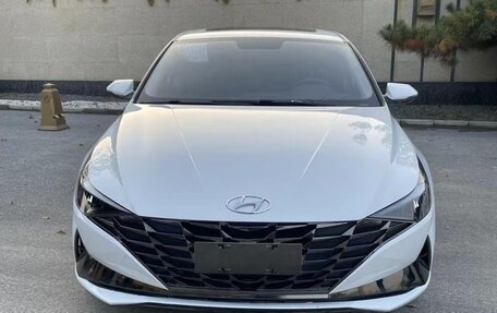 Hyundai Elantra, 2021 год, 1 370 000 рублей, 3 фотография