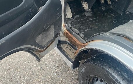 Toyota HiAce H200, 2012 год, 1 300 000 рублей, 18 фотография