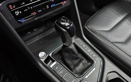 Volkswagen Tiguan II, 2022 год, 2 470 999 рублей, 6 фотография