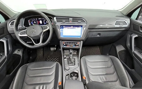 Volkswagen Tiguan II, 2022 год, 2 470 999 рублей, 8 фотография