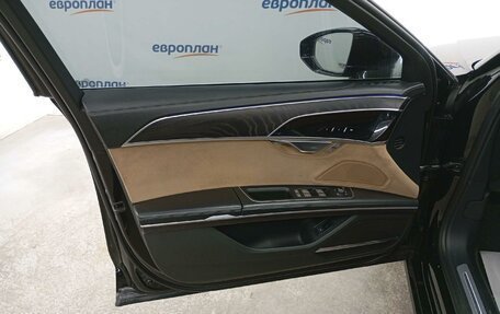 Audi A8, 2018 год, 4 374 000 рублей, 9 фотография